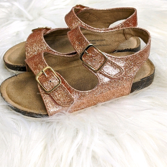 Cat & Jack Sparkle Gold Sandals - Picture 2 of 2